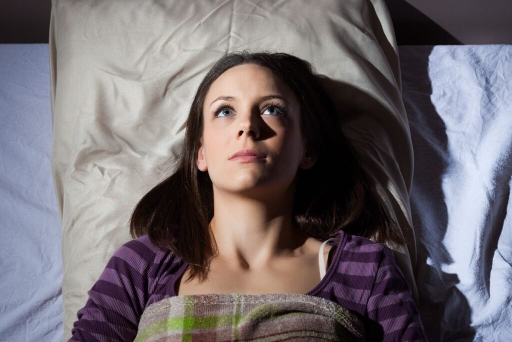 Våkner du om natten og ikke kan sovne igjen? Få råd her